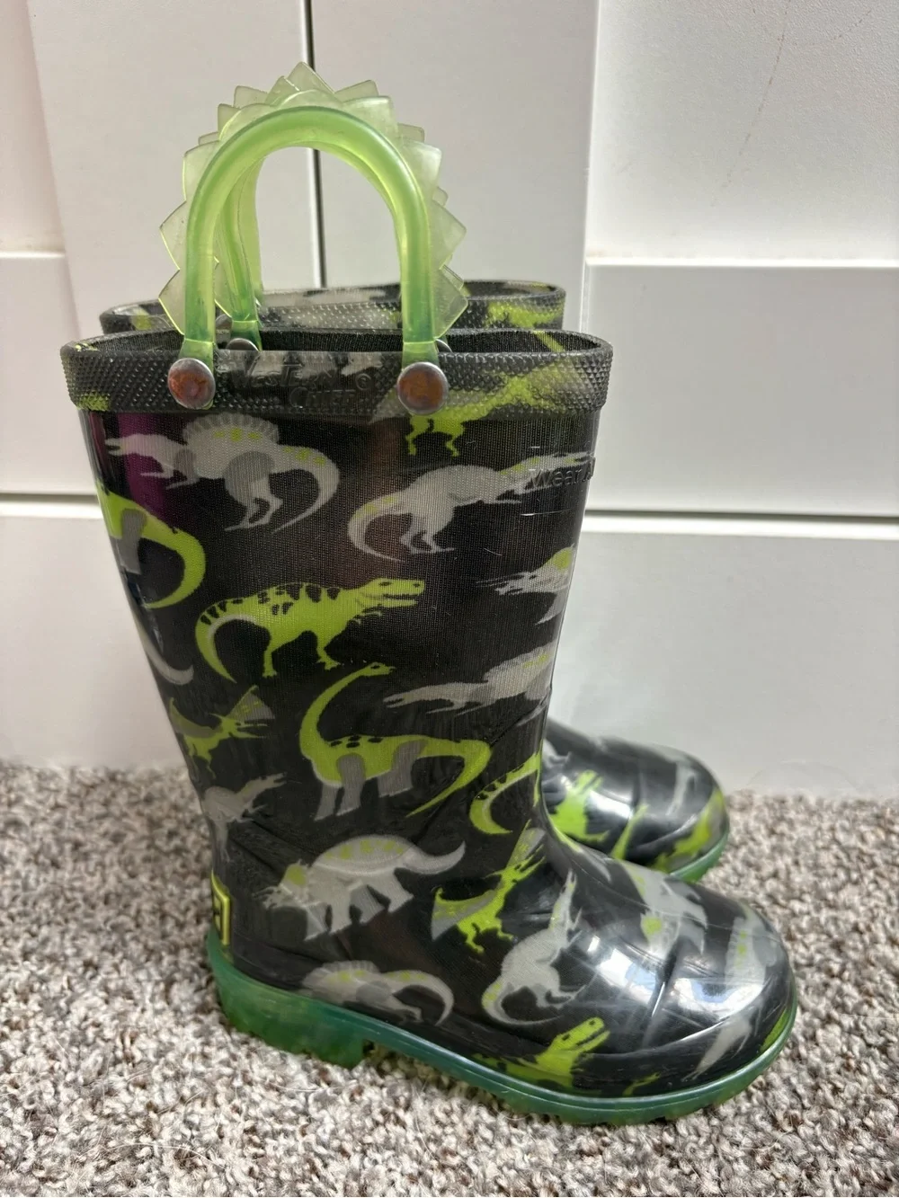 Western Chief Dinosaur Pull On Light Up Boots Size 7c
